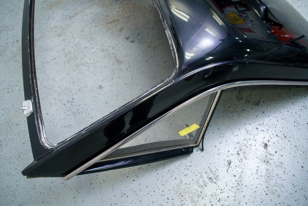 Parts & Memorabilia Bodywork - Image 4 of 31