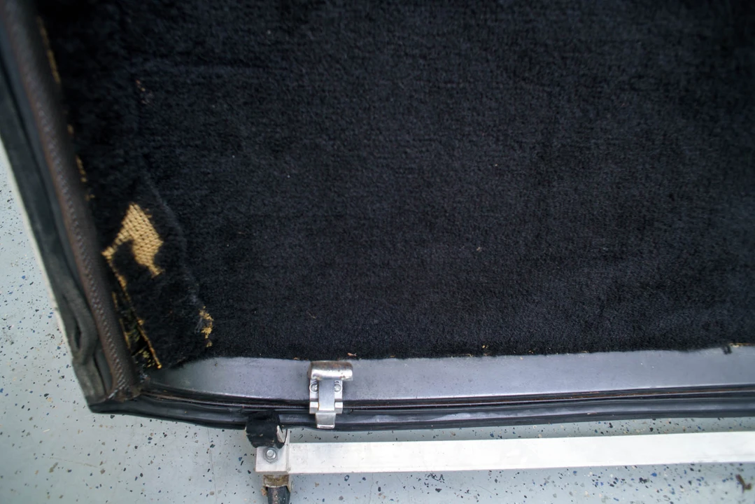 Parts & Memorabilia Bodywork - Image 15 of 31