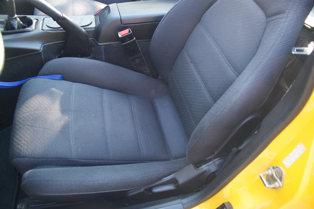 1992 Mazda NA MX-5 Miata - Image 18 of 31