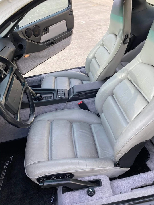 1988 Porsche 928 S4 - Image 12 of 29
