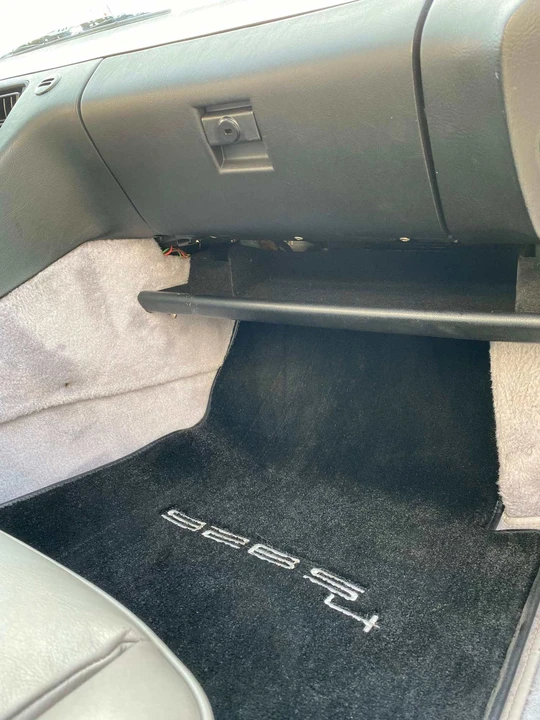 1988 Porsche 928 S4 - Image 21 of 29