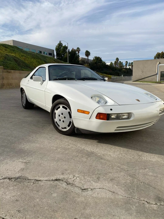 1988 Porsche 928 S4 - Image 5 of 29