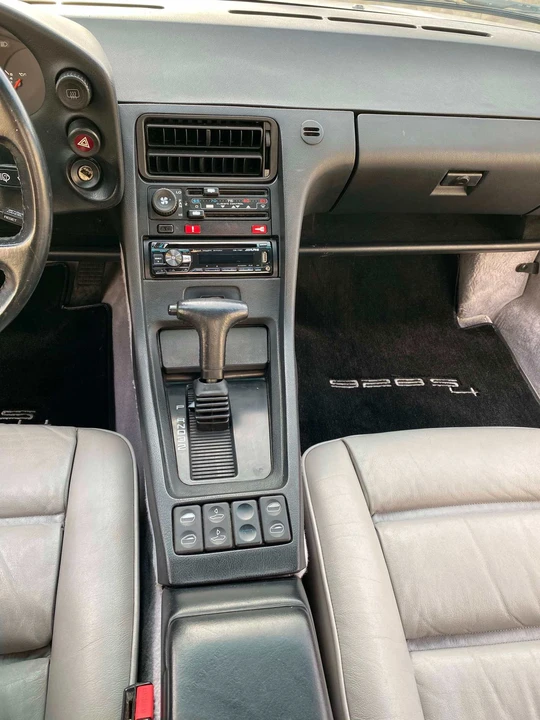 1988 Porsche 928 S4 - Image 18 of 29