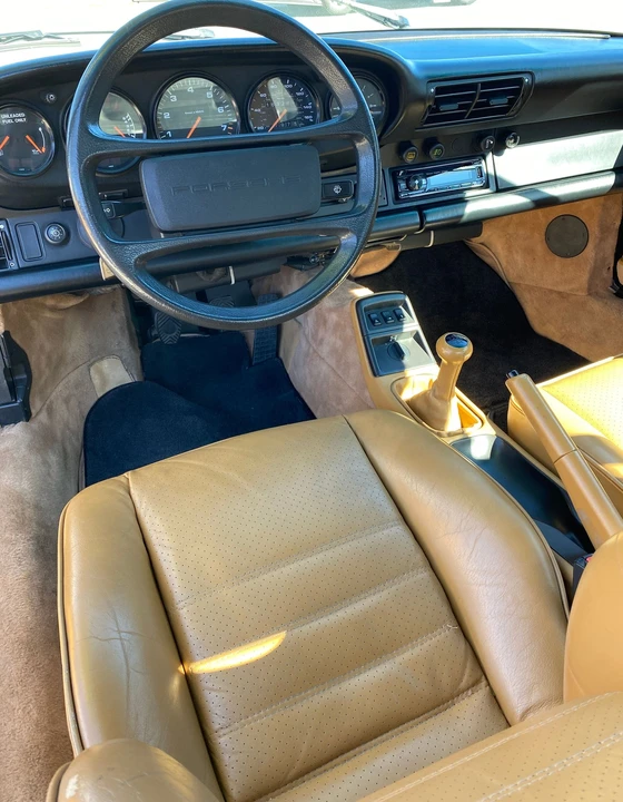 1989 Porsche 964 Carrera 4 - Image 24 of 31
