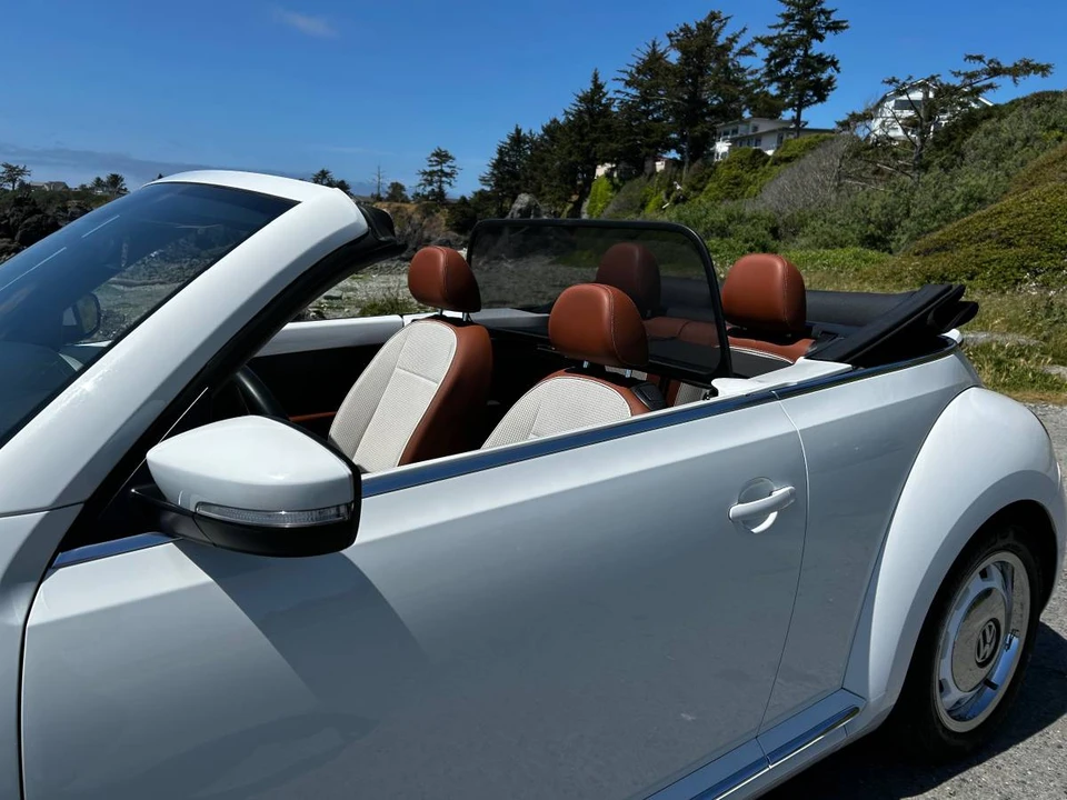 2015 Volkswagen A5 Beetle - Image 10 of 12