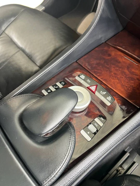 2010 Mercedes-Benz C-Class - Image 15 of 20