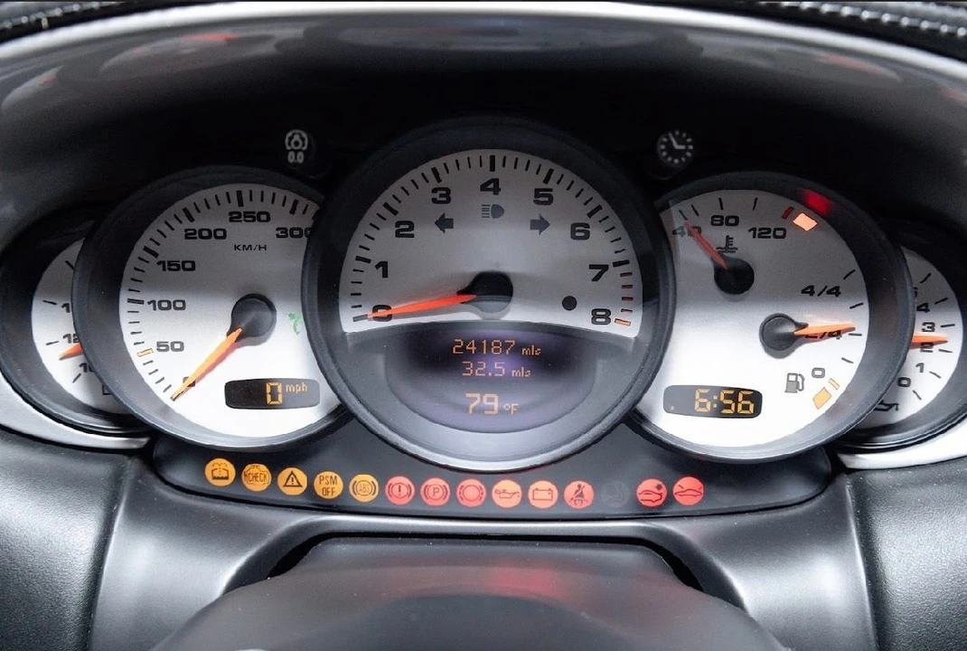 2002 Porsche 996 Carrera 4S - Image 15 of 22