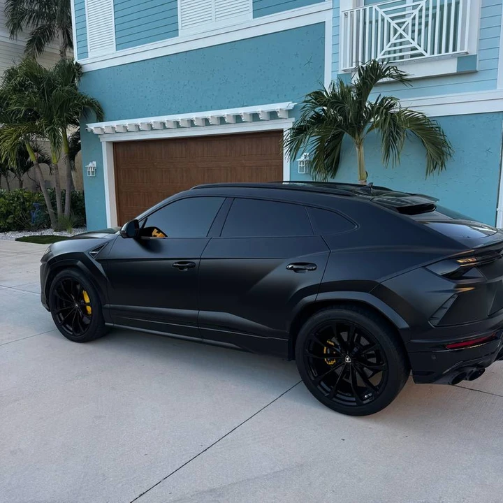2019 Lamborghini Urus - Image 5 of 12