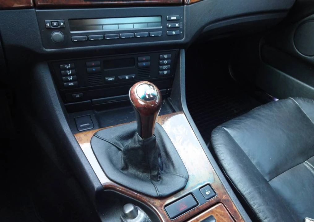 2001 BMW E39 5 Series - Image 2 of 24