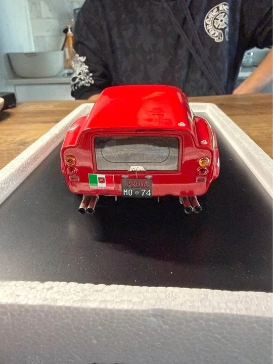 Parts & Memorabilia Scale Models - Image 4 of 6