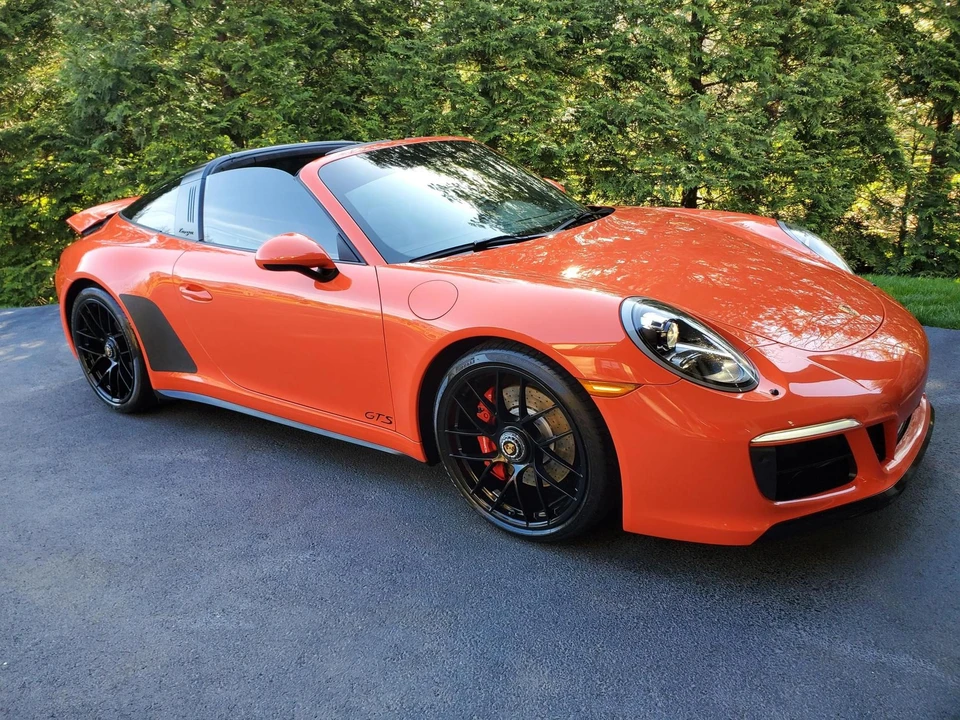 2017 Porsche 991 Targa 4 GTS - Image 16 of 17