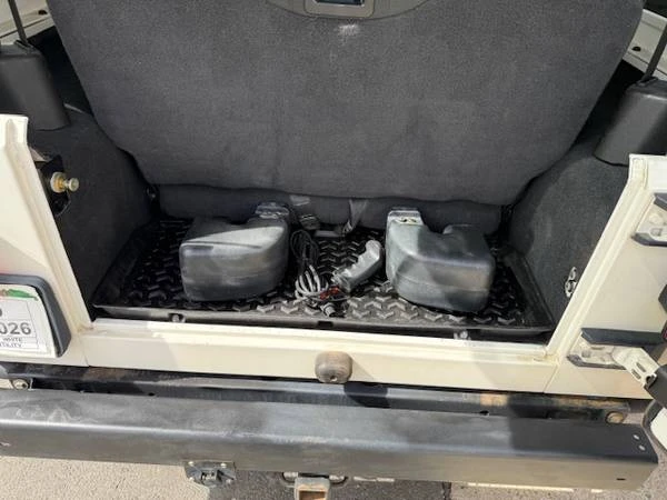 2006 Jeep TJ Wrangler - Image 20 of 21
