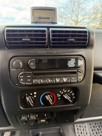 2006 Jeep TJ Wrangler - Image 19 of 21