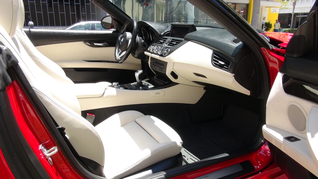 2009 BMW E89 Z4 Roadster - Image 8 of 14
