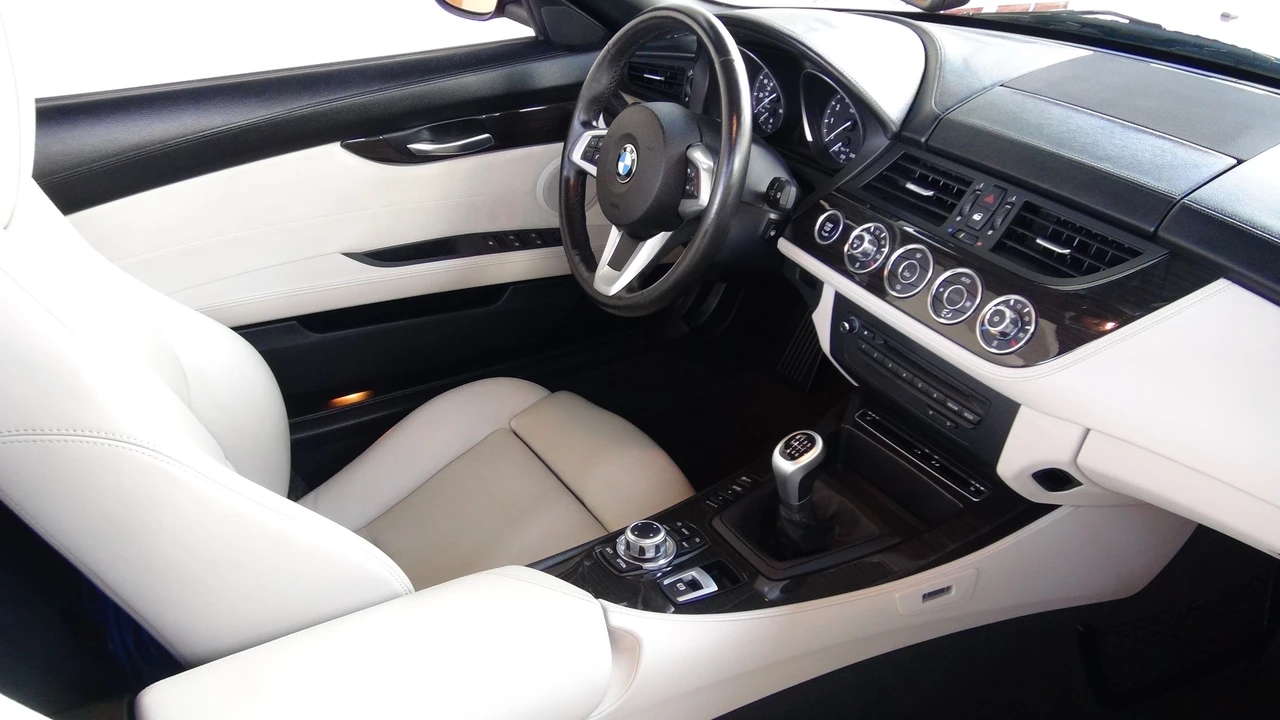 2009 BMW E89 Z4 Roadster - Image 5 of 14