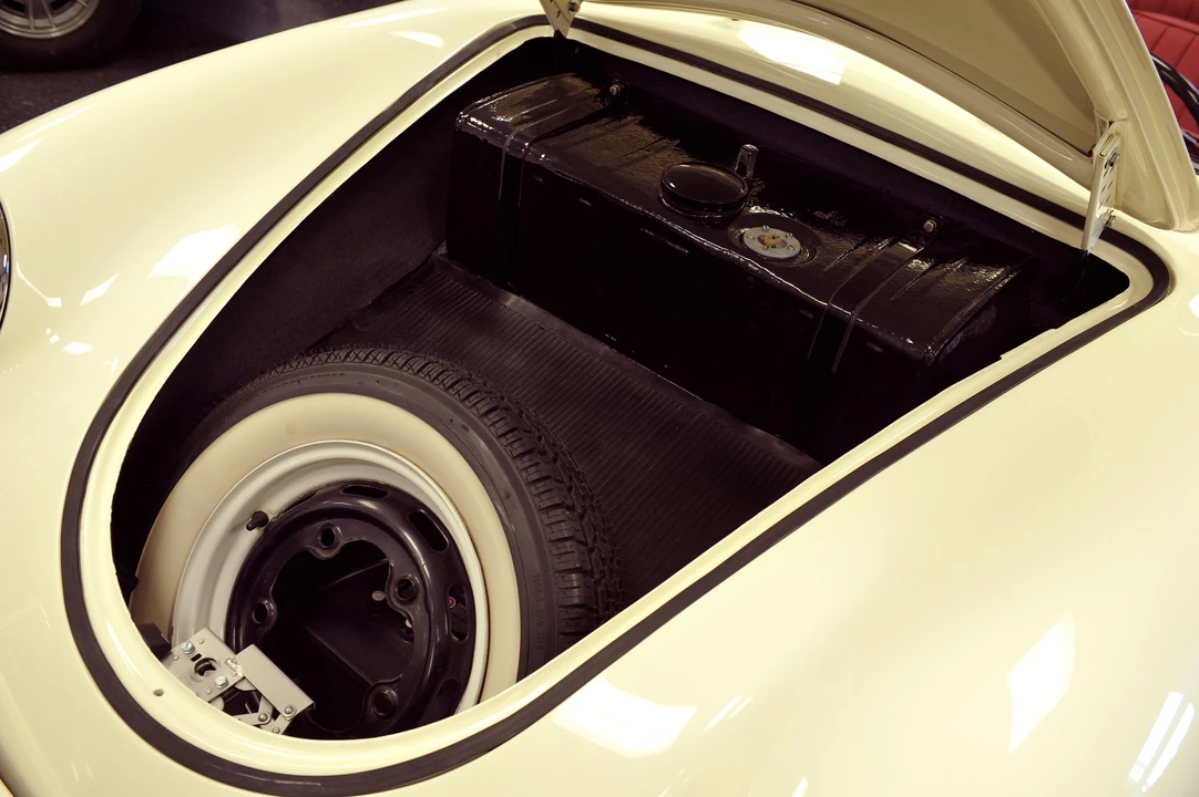 1960 Porsche 356 B - Image 27 of 30