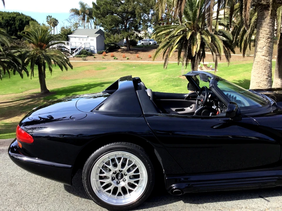 1995 Dodge Viper 1st Gen - Image 29 of 31