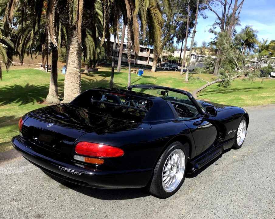 1995 Dodge Viper 1st Gen - Image 24 of 31