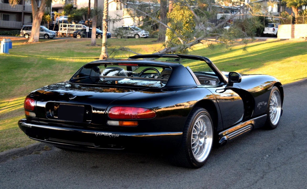 1995 Dodge Viper 1st Gen - Image 23 of 31