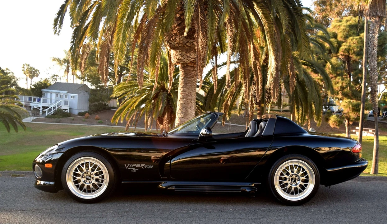 1995 Dodge Viper 1st Gen - Image 16 of 31