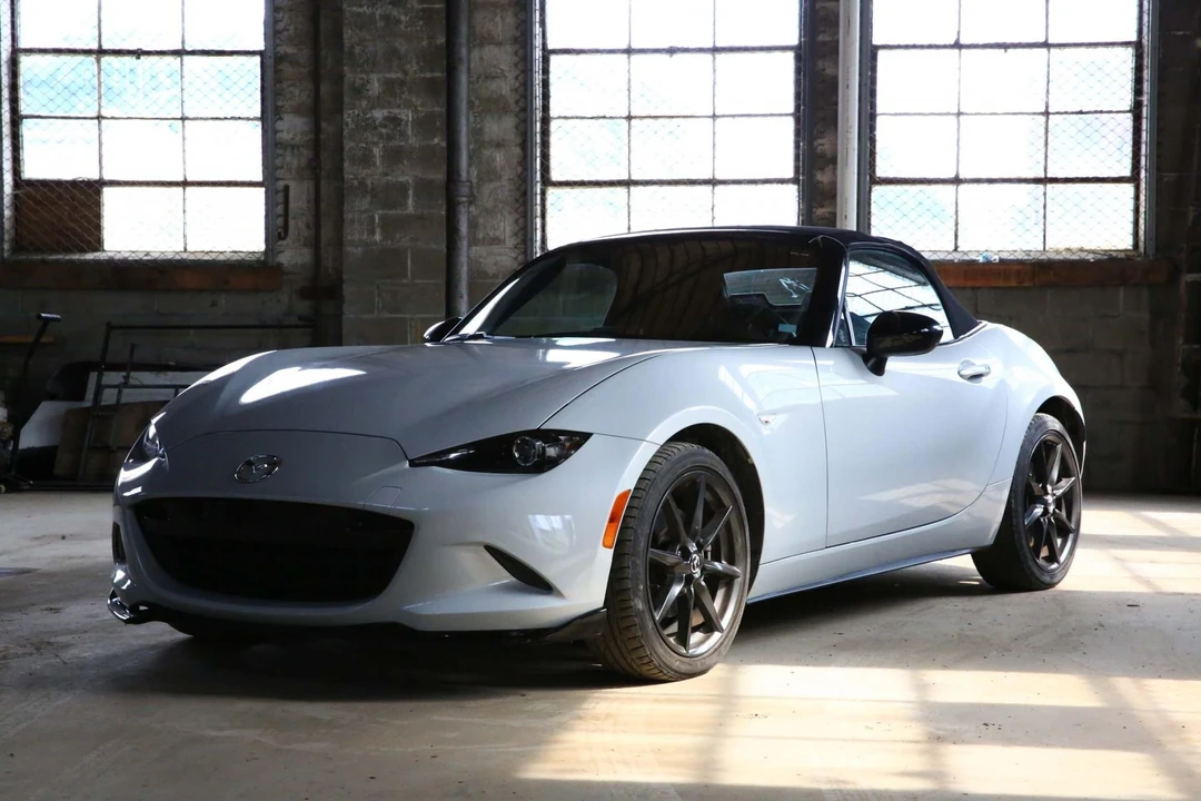 2016 Mazda ND MX-5 Miata - Image 11 of 31
