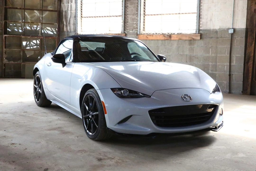2016 Mazda ND MX-5 Miata - Image 5 of 31