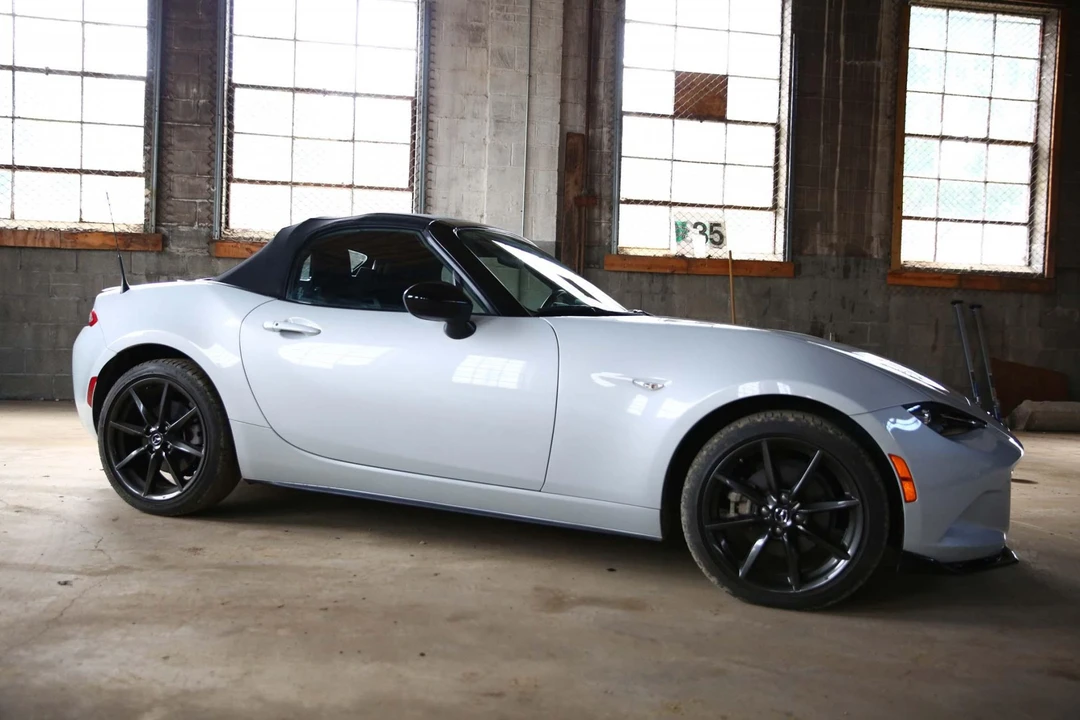 2016 Mazda ND MX-5 Miata - Image 16 of 31
