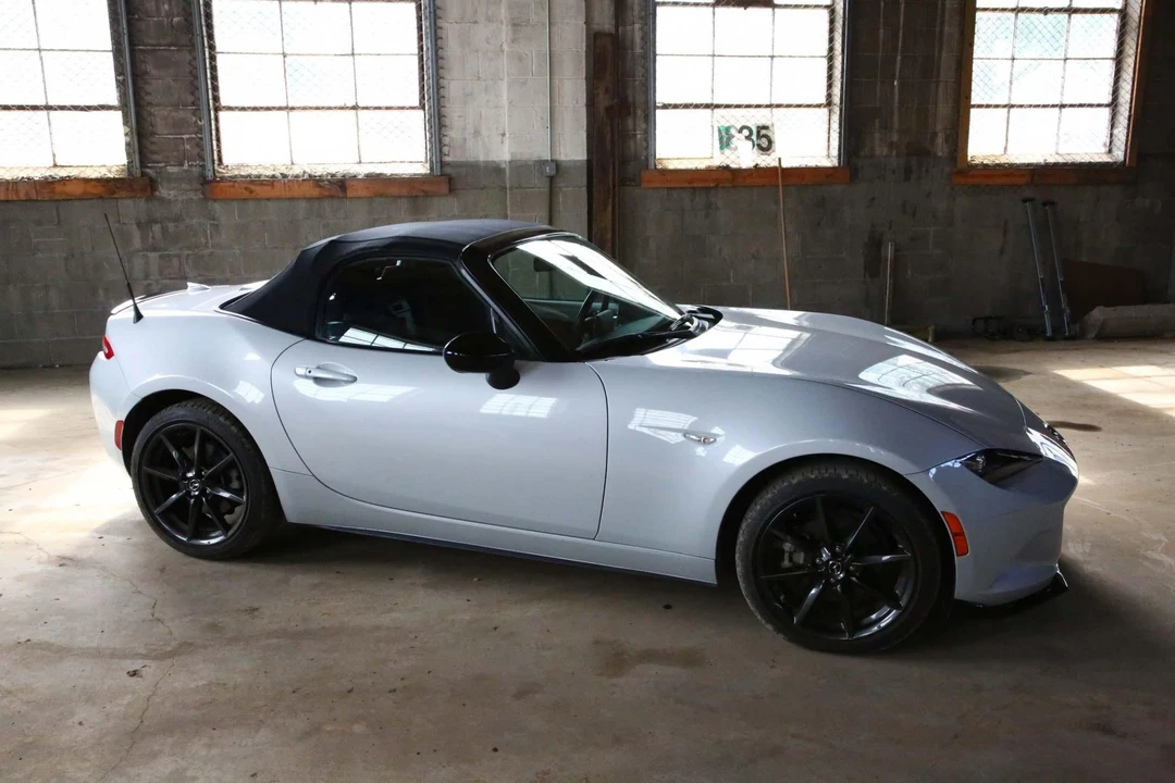 2016 Mazda ND MX-5 Miata - Image 15 of 31