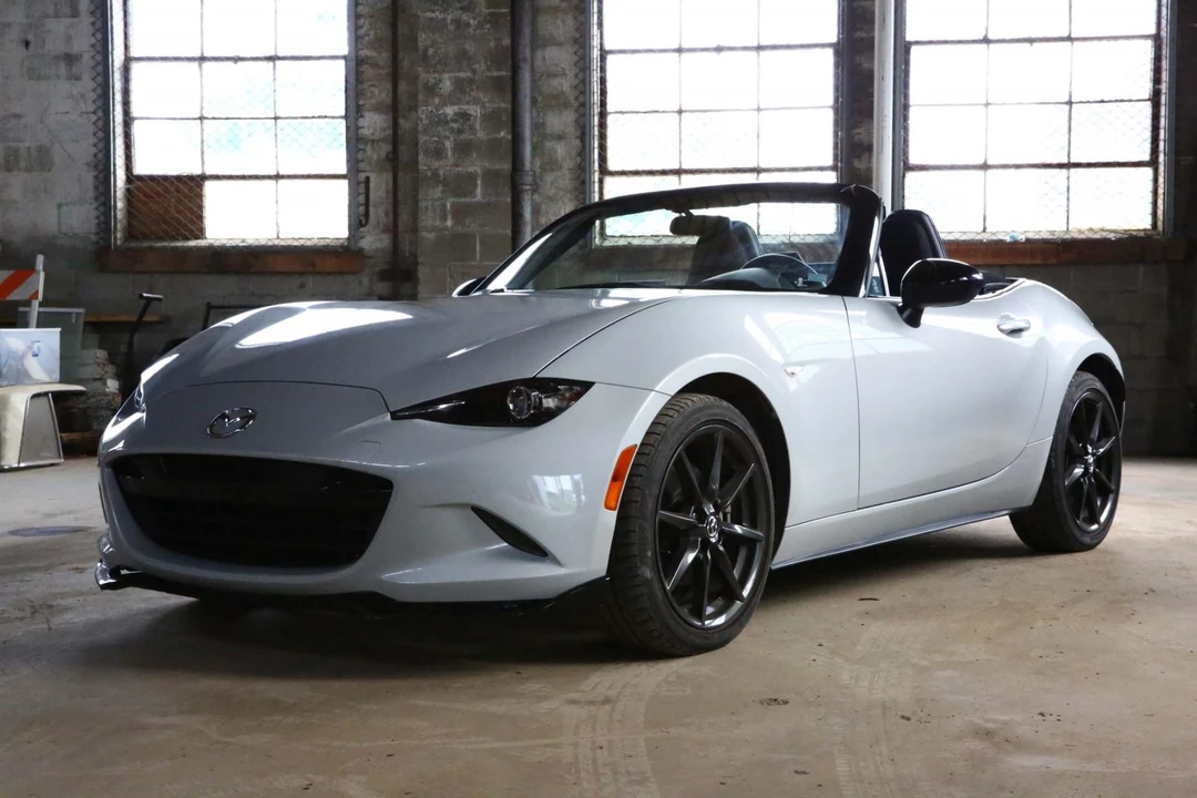 2016 Mazda ND MX-5 Miata - Image 3 of 31