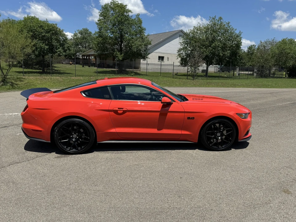 2016 Ford S550 Mustang GT - Image 8 of 31