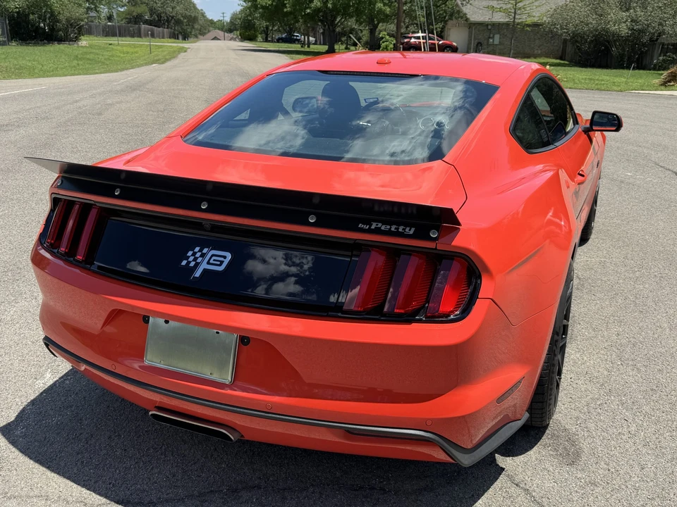 2016 Ford S550 Mustang GT - Image 10 of 31