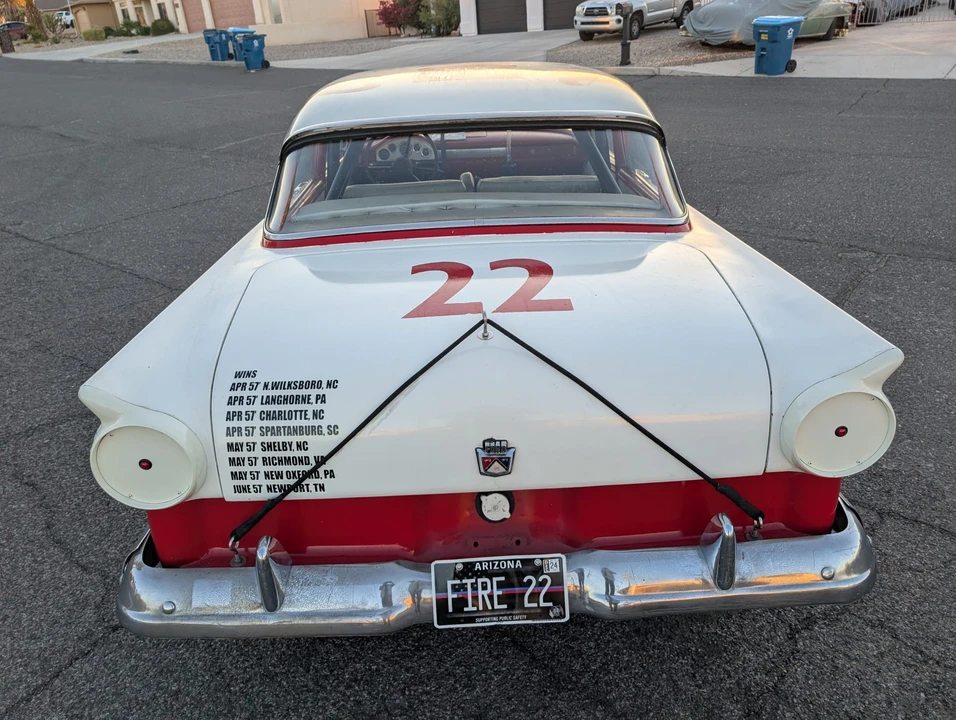 1957 Ford Fairlane 2nd Gen - Image 27 of 31