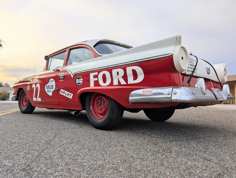 1957 Ford Fairlane 2nd Gen - Image 11 of 31