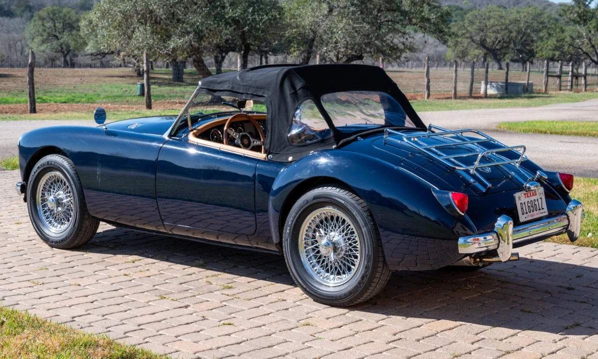 1959 MG MGA - Image 2 of 9