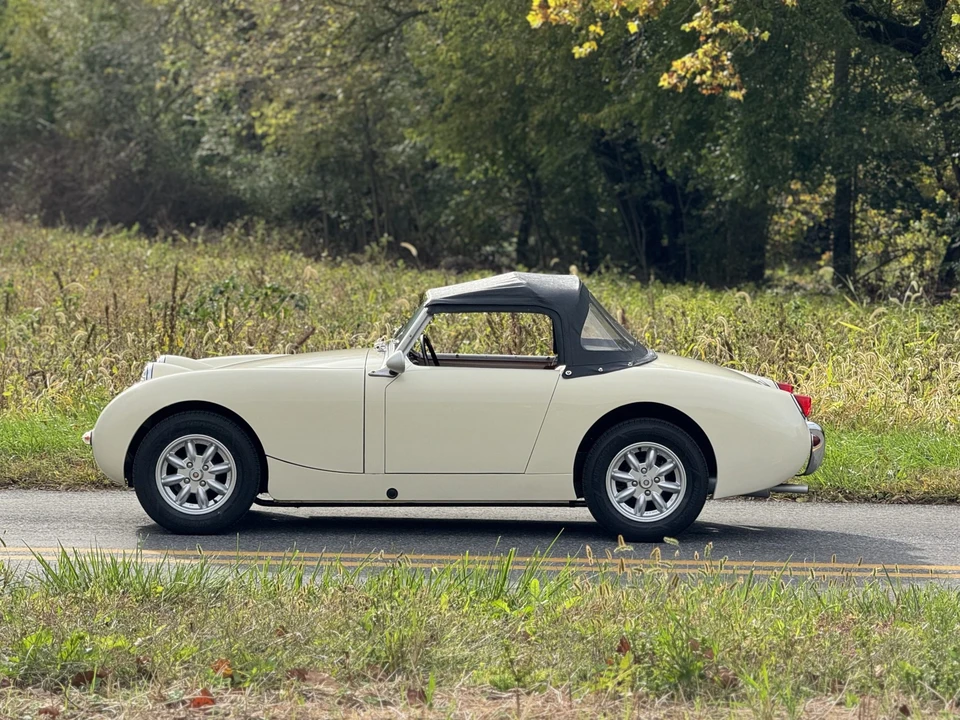 1960 Austin-Healey Sprite Mark I - Image 19 of 31