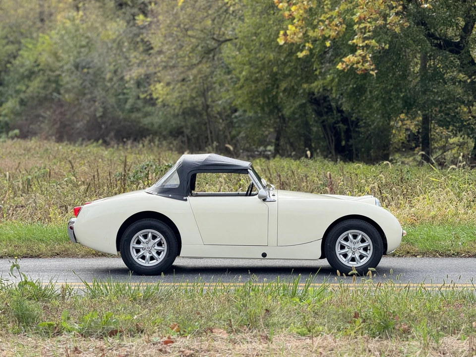 1960 Austin-Healey Sprite Mark I - Image 23 of 31