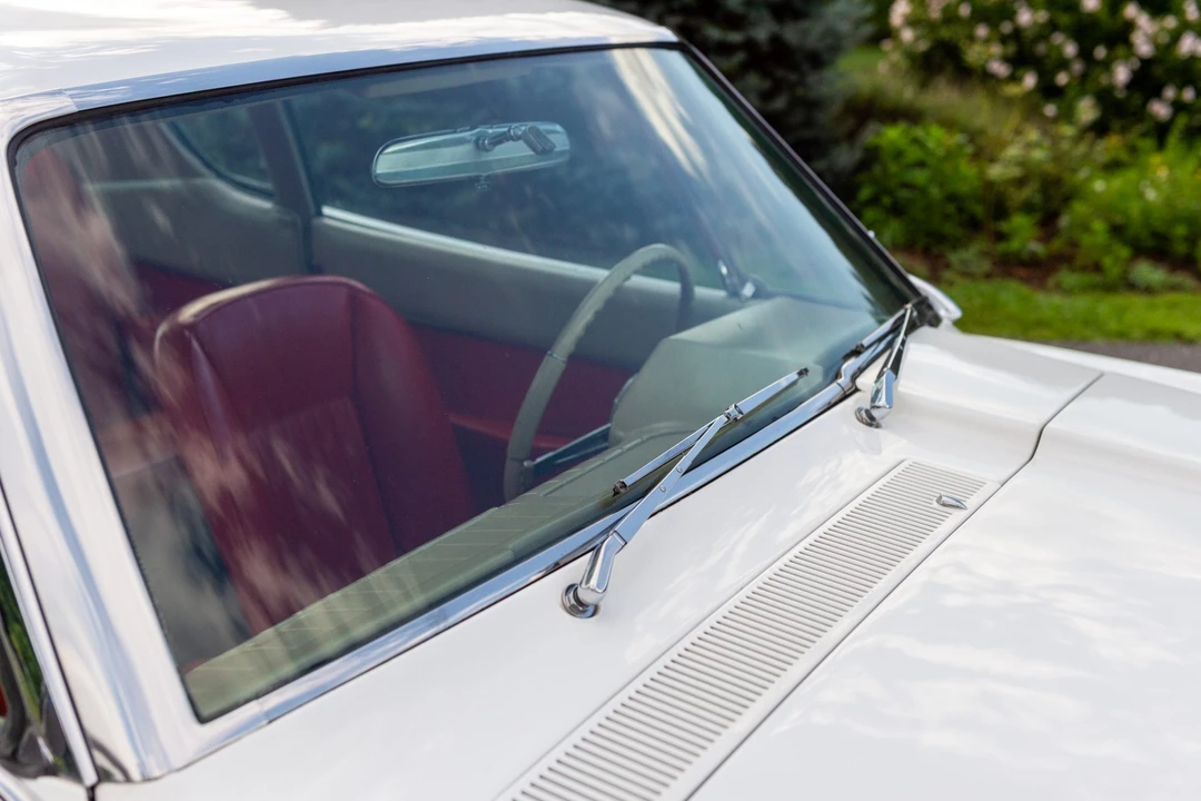 1963 Studebaker Avanti - Image 29 of 31
