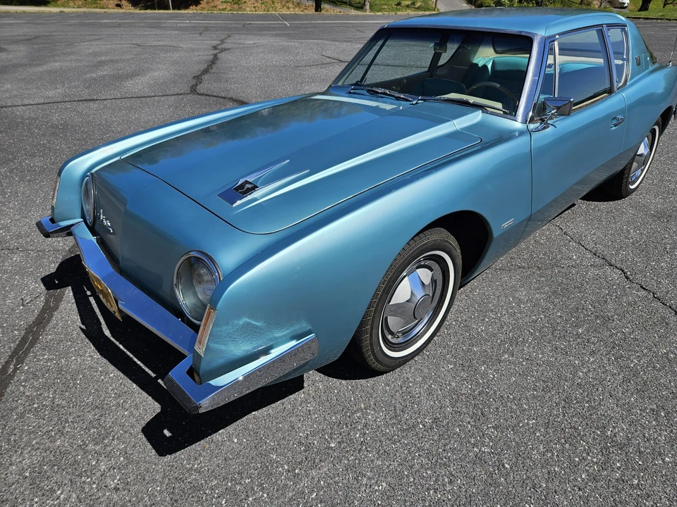 1963 Studebaker Avanti - Image 4 of 31
