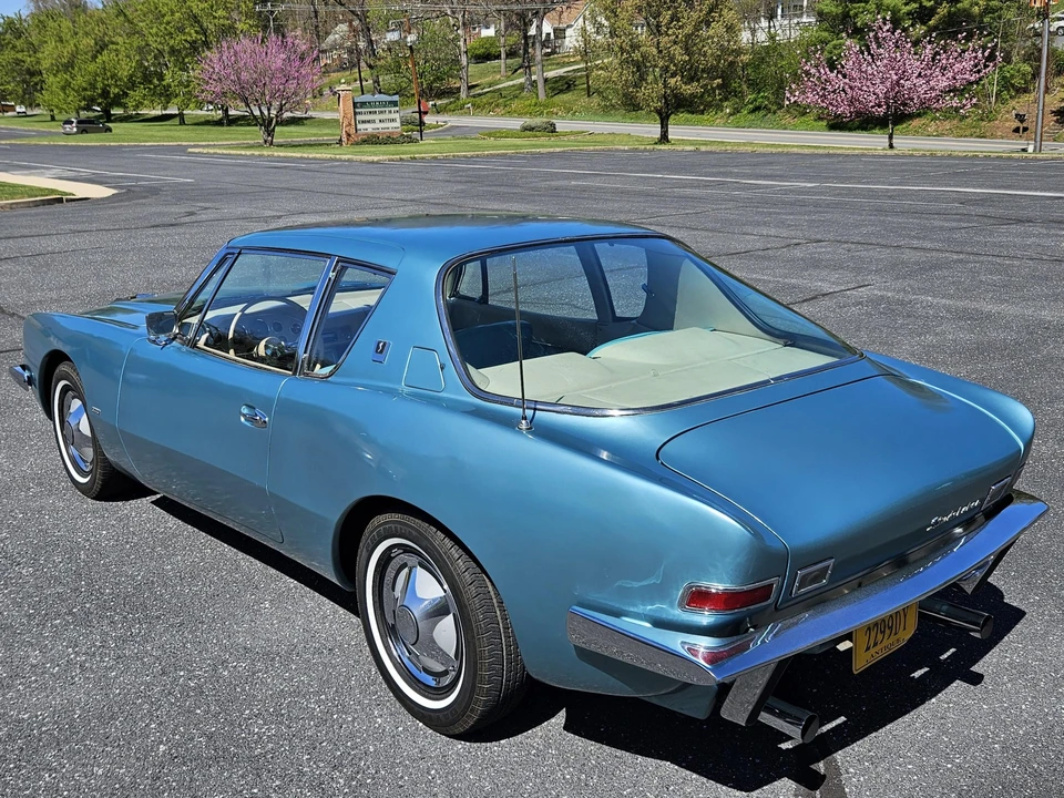 1963 Studebaker Avanti - Image 5 of 31