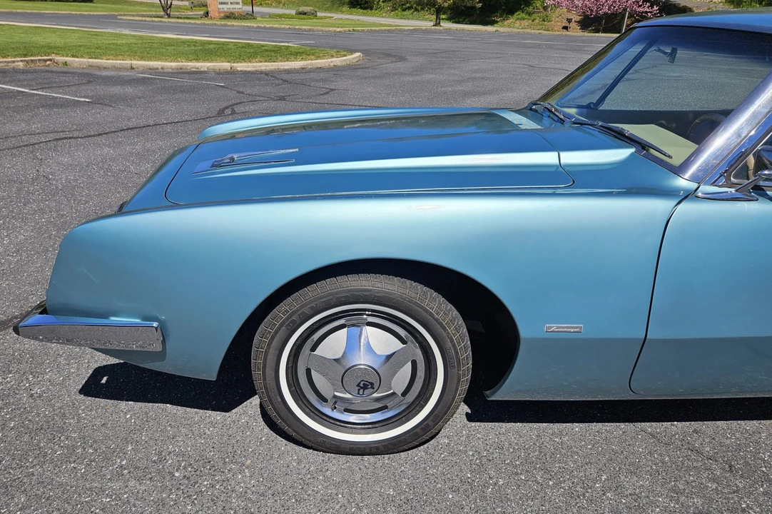1963 Studebaker Avanti - Image 20 of 31