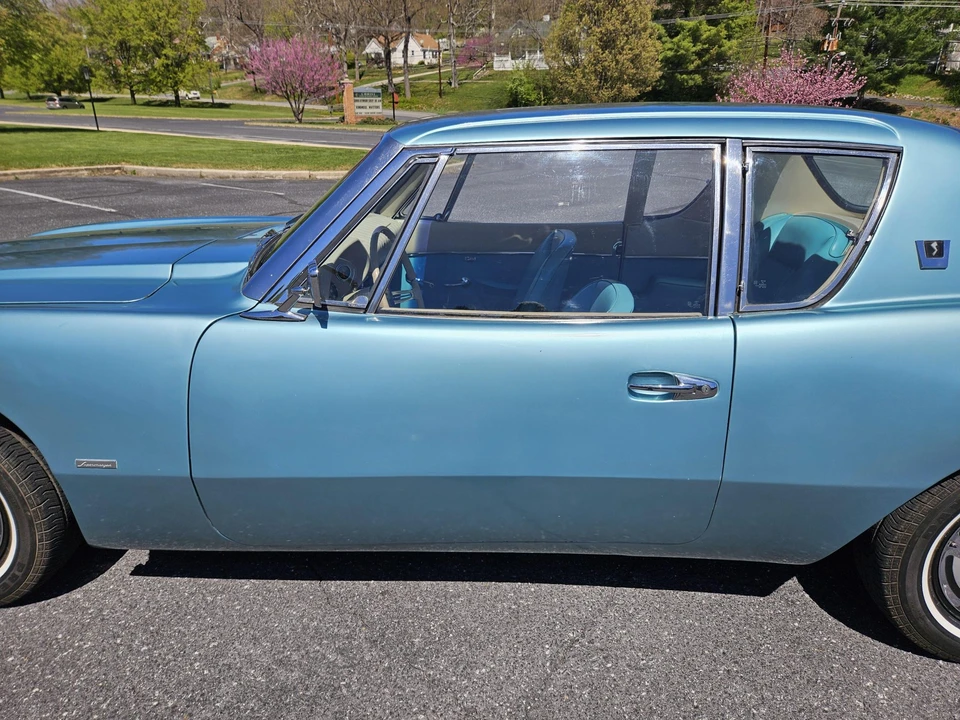 1963 Studebaker Avanti - Image 21 of 31