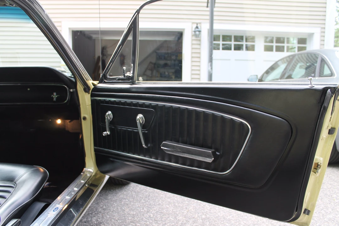 1965 Ford Mustang 1st Gen (1964.5-1966) - Image 28 of 31
