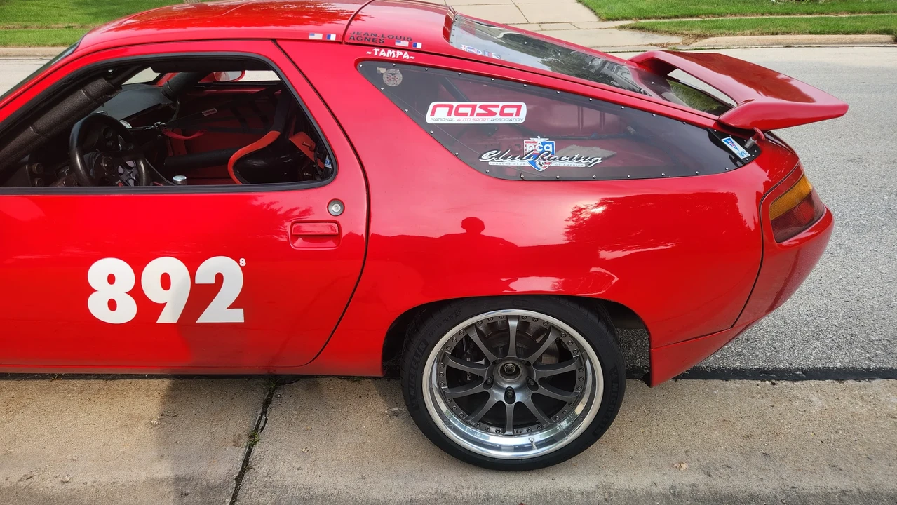 1984 Porsche 928 S - Image 30 of 31