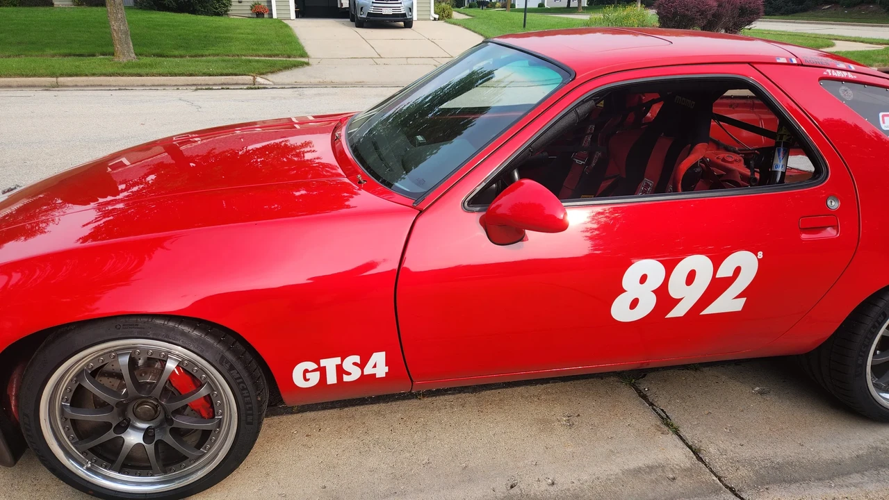 1984 Porsche 928 S - Image 26 of 31