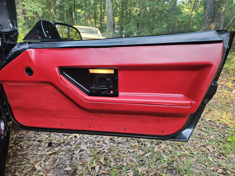 1988 Chevrolet Corvette C4 - Image 29 of 31
