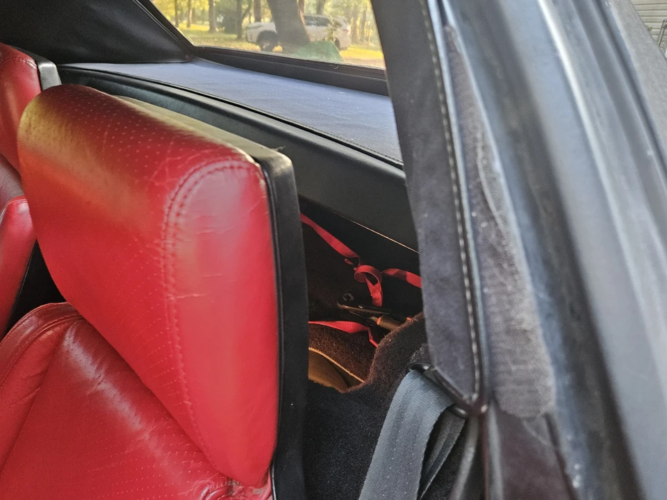 1988 Chevrolet Corvette C4 - Image 25 of 31