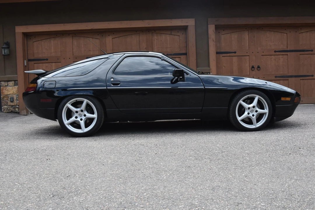 1988 Porsche 928 S4 - Image 17 of 31