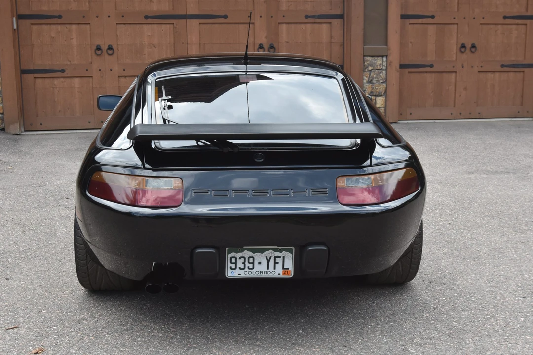 1988 Porsche 928 S4 - Image 11 of 31