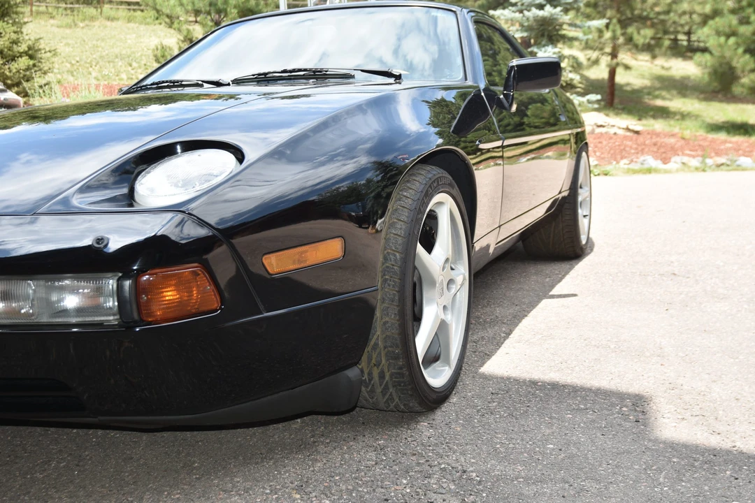 1988 Porsche 928 S4 - Image 30 of 31