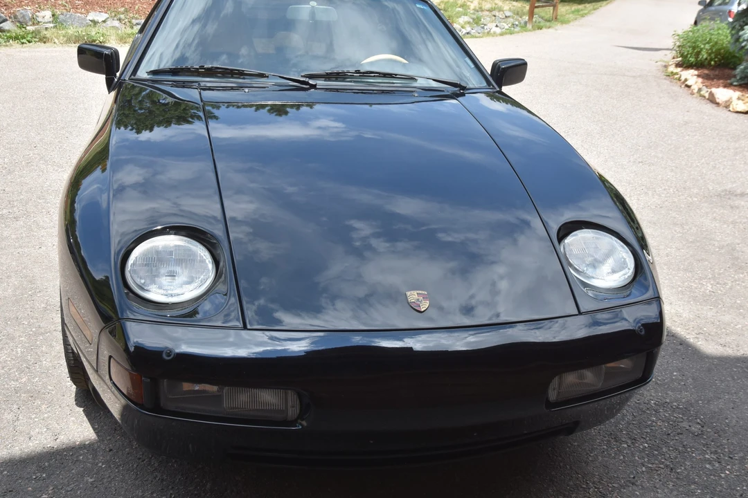 1988 Porsche 928 S4 - Image 24 of 31